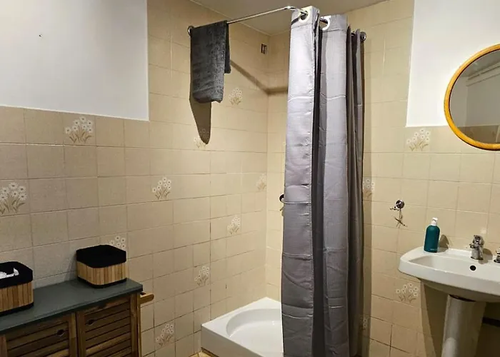 Apartament Avec Terrasse Et Jolie Vue Sur Le Sainte-Croix-de-Verdon